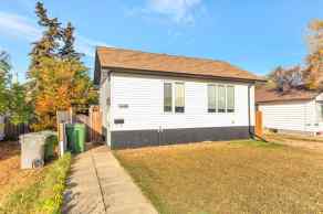 Detached Lloydminster homes