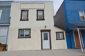 Detached Carseland homes