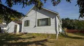 Detached Wainwright homes