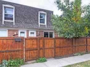 Row/Townhouse Canyon Meadows Estates homes