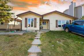 Detached Castleridge Estates homes