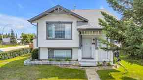 Detached Penhold homes