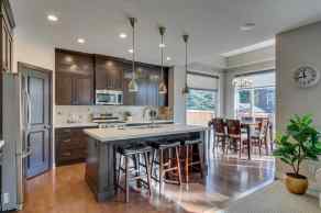 Detached Riverstone homes