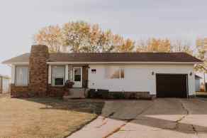 Detached Wainwright homes