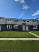 Row/Townhouse Grande Cache homes