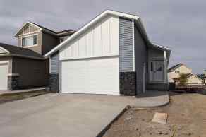 Detached SW Southridge homes