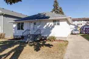 Detached Central Innisfail homes