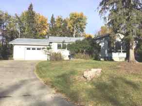 Detached Whitecourt homes