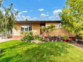 Detached Northwest Crescent Heights homes