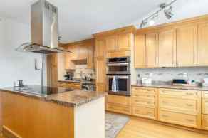 Semi Detached (Half Duplex) Thickwood homes