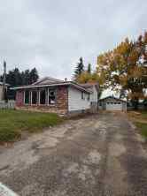 Detached Whitecourt homes