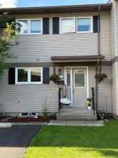 Row/Townhouse Okotoks homes