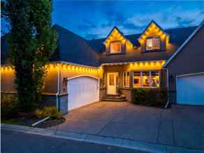 Row/Townhouse Strathcona homes