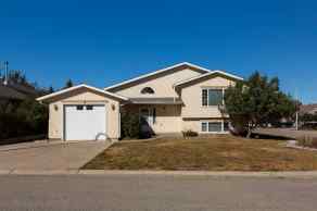 Detached Pincher Creek homes