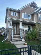 Semi Detached (Half Duplex) Parsons North homes