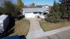 Detached Hanna homes