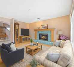 Detached Arbour Lake homes