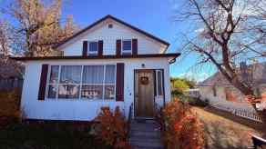 Detached Hanna homes