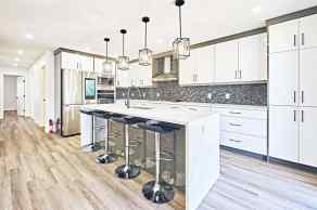 Detached Highwood homes