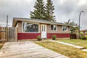 Detached West Dover homes