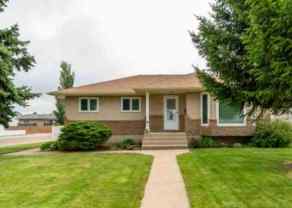 Detached SE Southridge homes