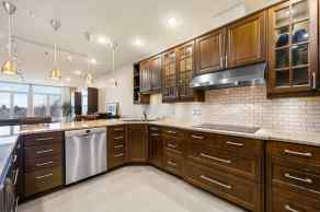 Apartment Crescent Heights homes