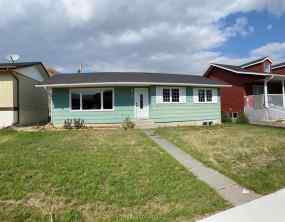 Detached Huntington homes