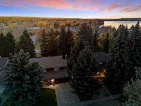 Detached Bayview homes