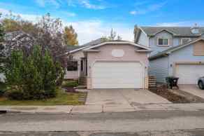 Detached Arbour Lake homes