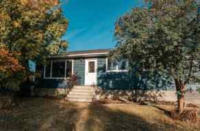 Detached Wainwright homes