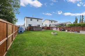 Detached Castleridge Estates homes