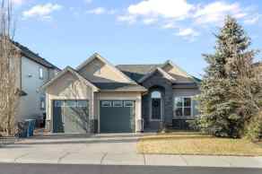 Detached Lyalta homes