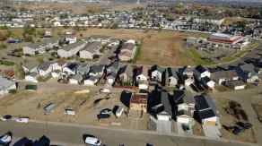 Detached SW Southridge homes