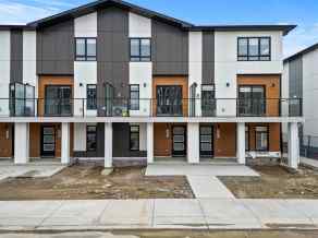 Row/Townhouse Wentworth homes