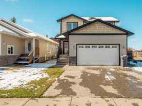 Detached Pincher Creek homes