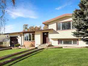 Detached Grande Cache homes