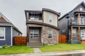 Detached Chinook Gate homes