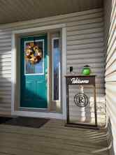 Detached Fairways homes