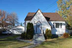 Detached Raymond homes