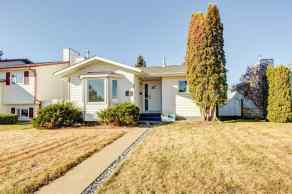 Detached Deer Park Estates homes