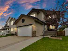 Detached SE Southridge homes