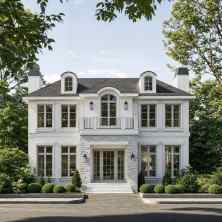 Detached North Glenmore Park homes