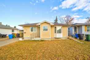 Detached Coaldale homes