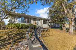 Detached Whitehorn homes