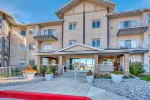 Apartment Westmount_Strathmore homes