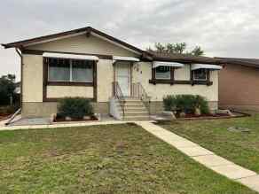 Detached Drumheller homes