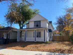 Detached Medicine Hat homes