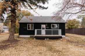 Detached Stettler homes