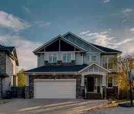 Detached Okotoks homes