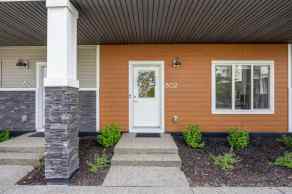 Row/Townhouse Pine Creek Estates homes